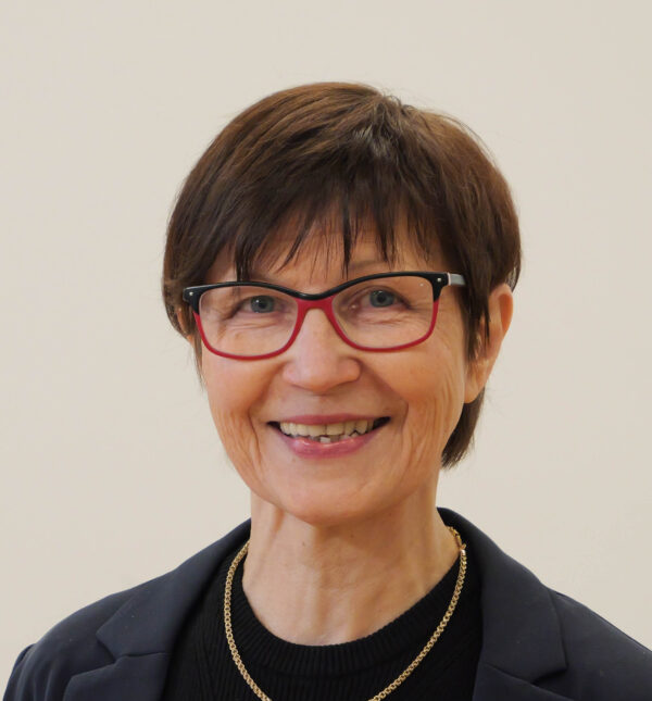 Almira Pakarinen